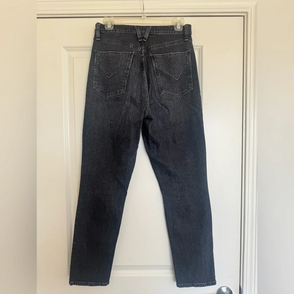 Hudson Harlow Ultra High-Rise Cigarette Ankle Jean - Picture 7 of 10